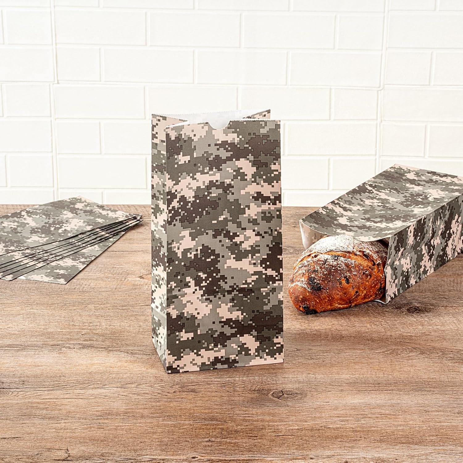 Restaurantware Bag Tek 8 LB Disposable Lunch Bags 100 Sturdy Take Out Bags - Flat Bottom Great For Restaurants Cafes And Bakeries Camouflage Paper Popcorn Bags Versatile For Grocery And More